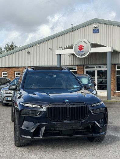 BMW X7 2024