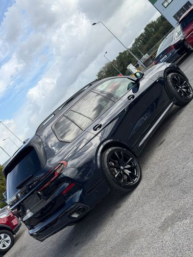 BMW X7 2024