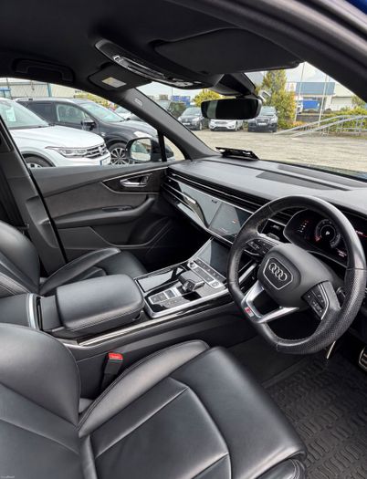 Audi Q7 2021