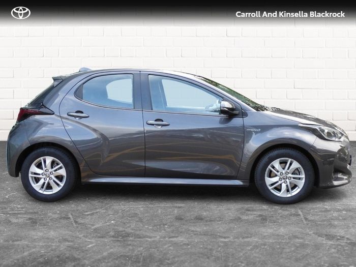 Toyota Yaris 2023