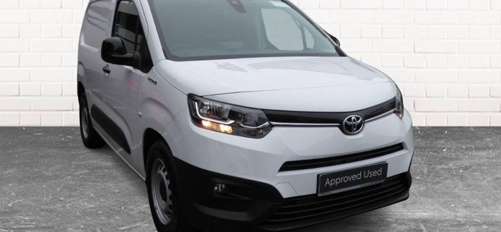Toyota Proace 2025