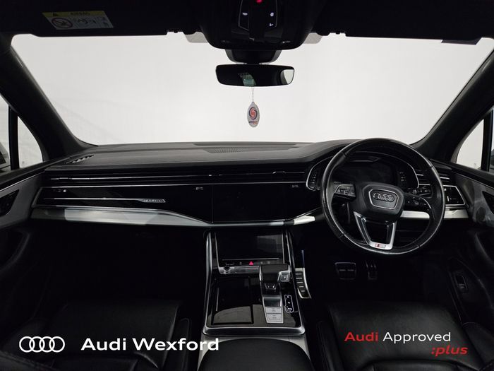 Audi Q7 2023