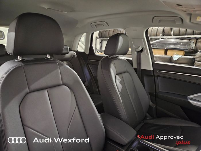 Audi Q3 2023