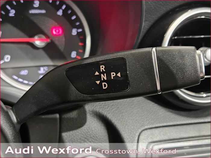 Mercedes-Benz C-Class 2020