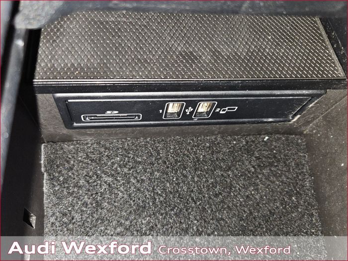 Mercedes-Benz C-Class 2020