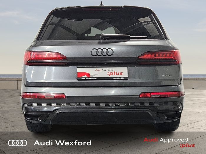 Audi Q7 2023