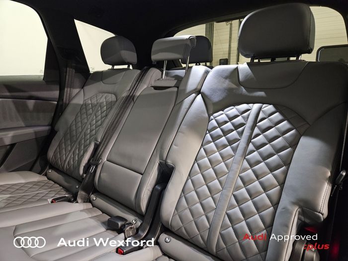 Audi Q7 2023