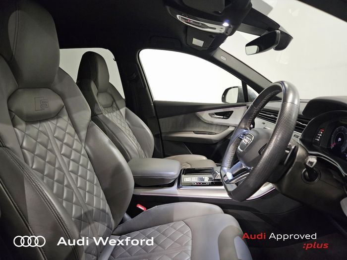 Audi Q7 2023