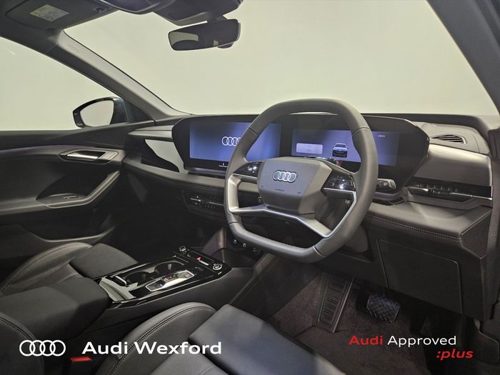Audi Q6 e-tron 2026
