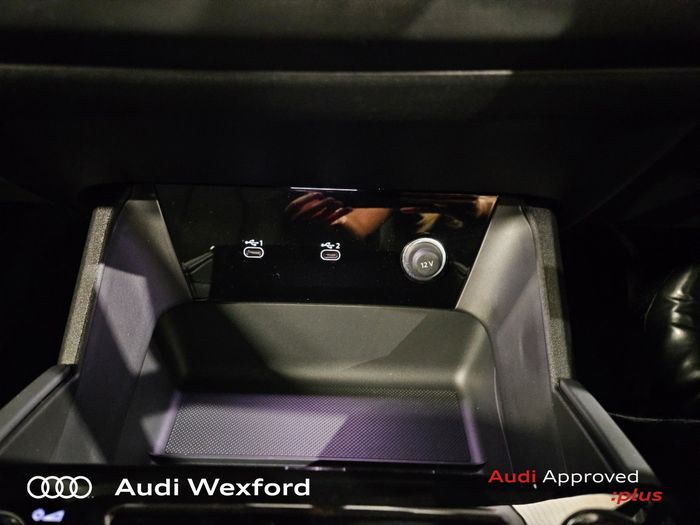Audi Q6 e-tron 2026