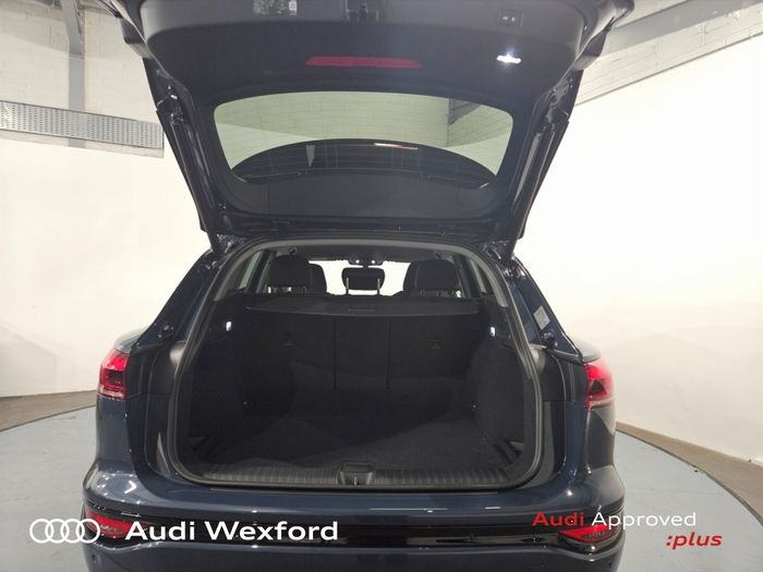 Audi Q6 e-tron 2026
