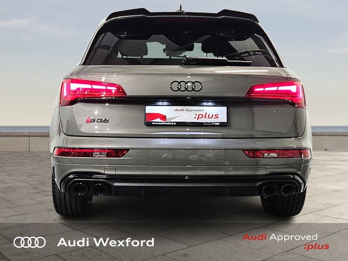 Audi SQ5 2025