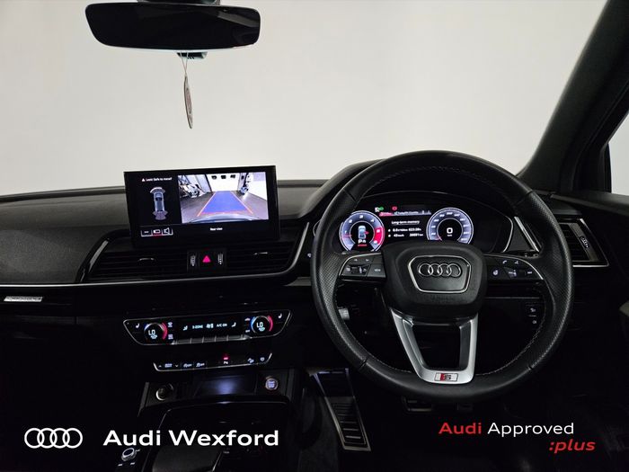 Audi SQ5 2025