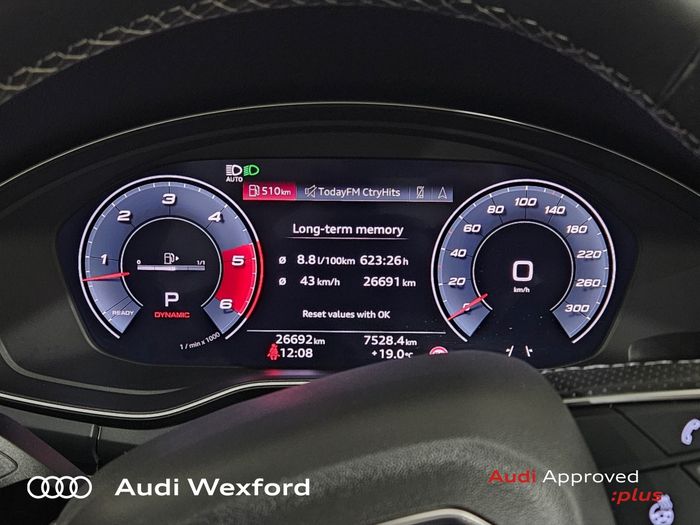 Audi SQ5 2025
