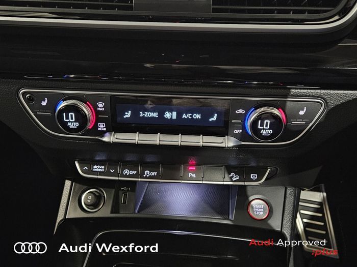 Audi SQ5 2025