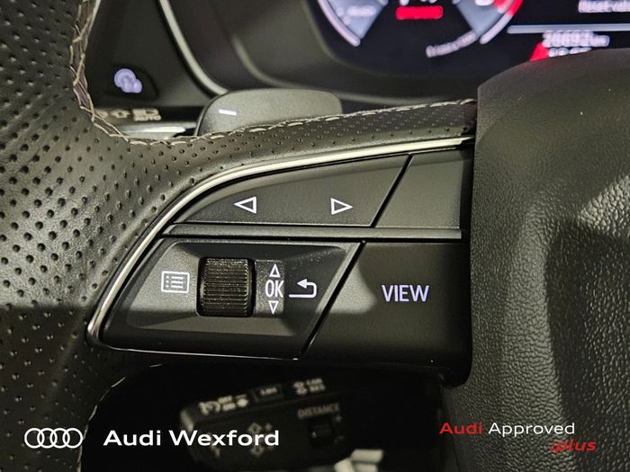 Audi SQ5 2025
