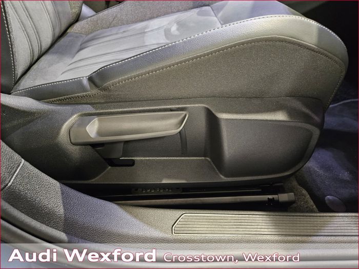 Volkswagen Golf 2024