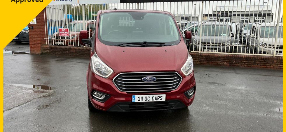 Ford Tourneo Custom 2021