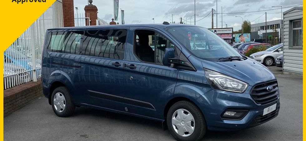 Ford Tourneo Custom 2026