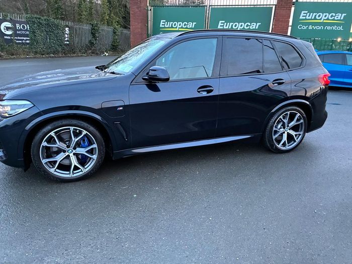 BMW X5 2021
