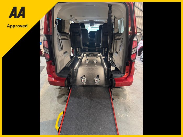 Ford Tourneo Custom 2026