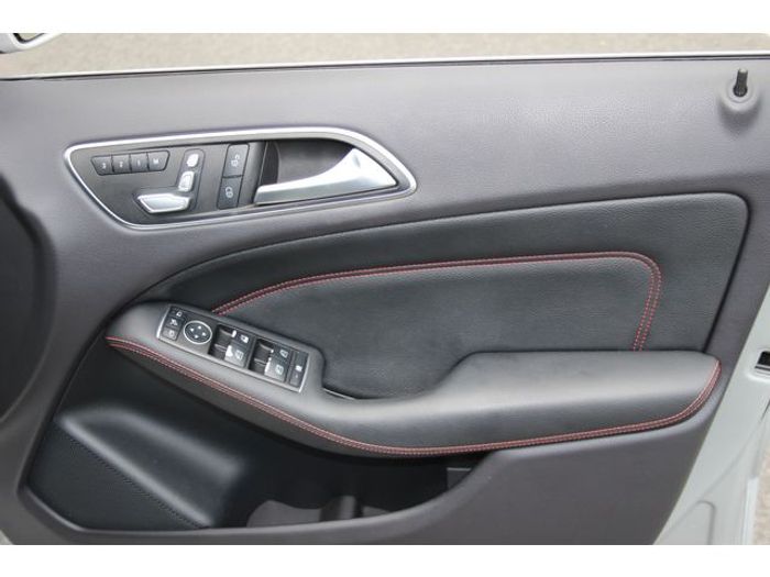 Mercedes-Benz B-Class 2015