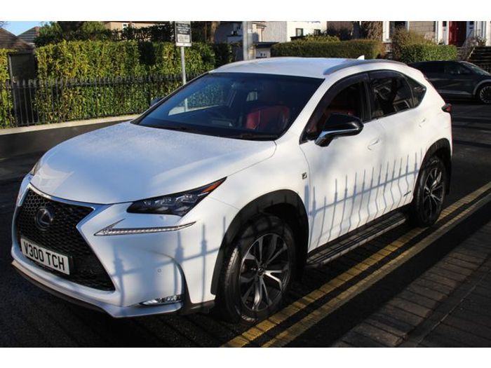 Lexus NX 300h 2016