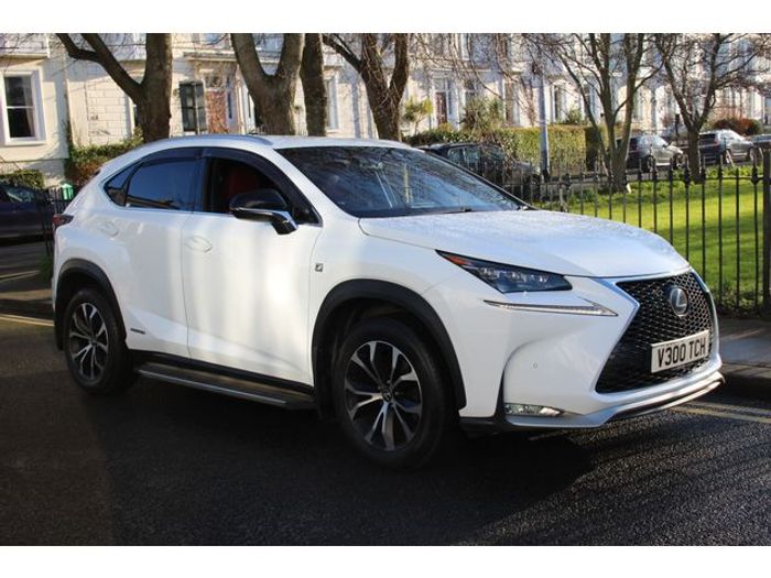 Lexus NX 300h 2016