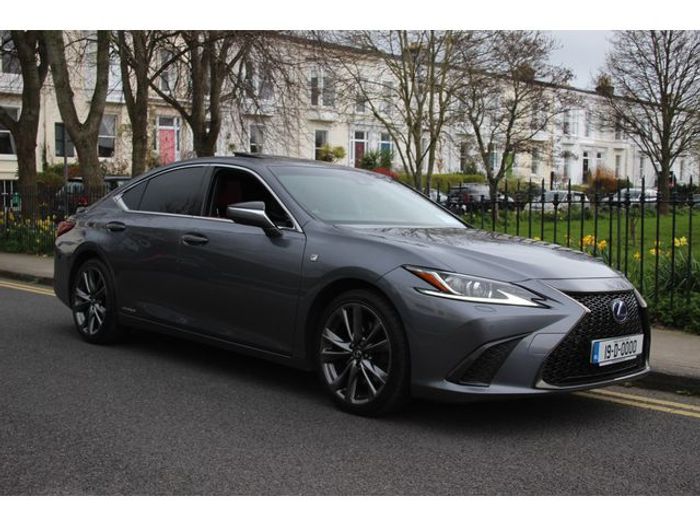 Lexus ES 300h 2019