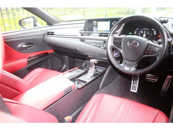 Lexus ES 300h 2019