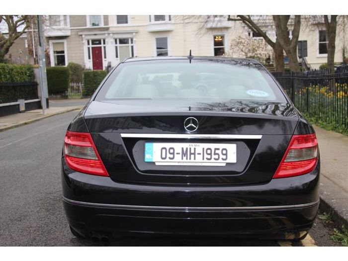 Mercedes-Benz C-Class 2009