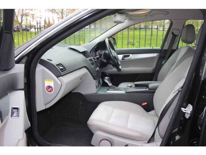 Mercedes-Benz C-Class 2009
