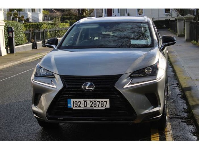 Lexus NX 300h 2019