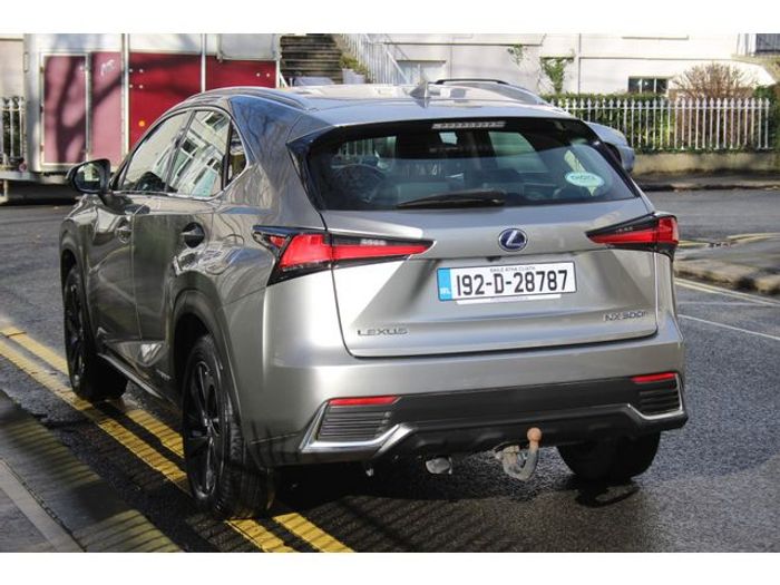 Lexus NX 300h 2019