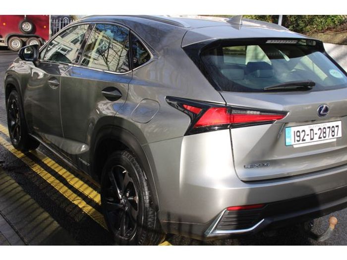 Lexus NX 300h 2019