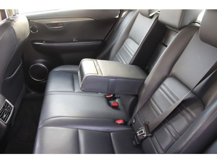 Lexus NX 300h 2019