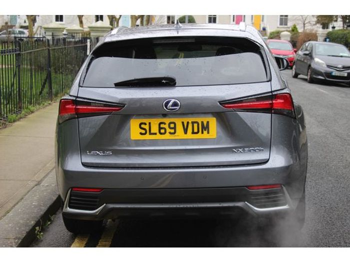 Lexus NX 300h 2019