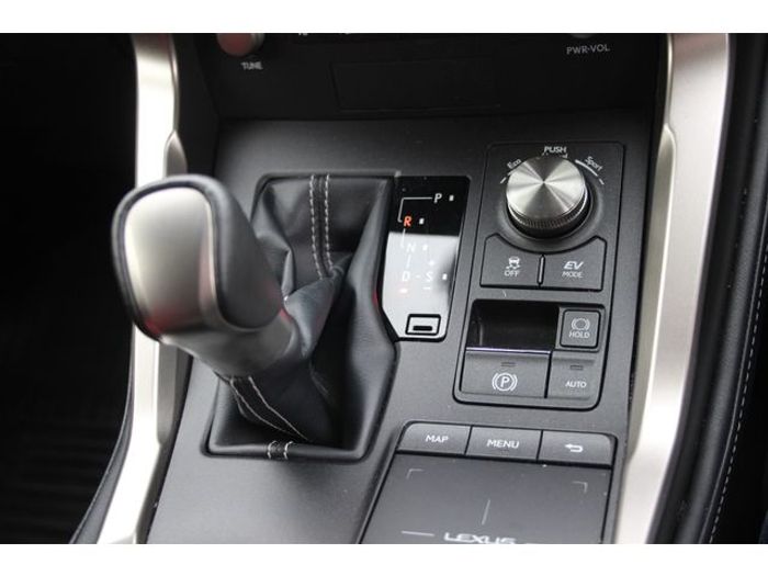 Lexus NX 300h 2019