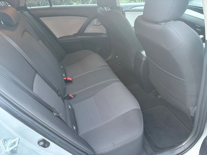 Toyota Avensis 2015
