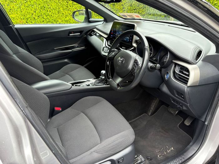 Toyota C-HR 2019
