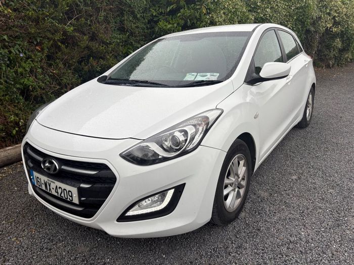 Hyundai i30 2016