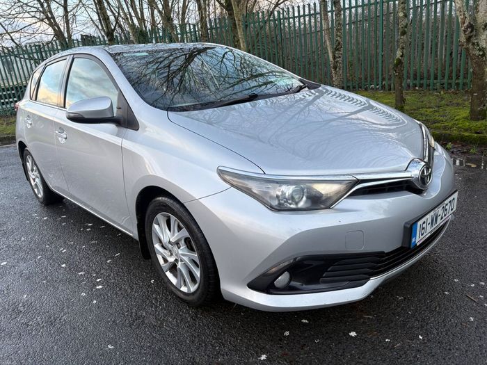 Toyota Auris 2016