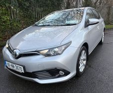 Toyota Auris 2016