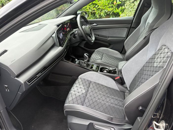 Volkswagen Golf 2023