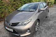 Toyota Auris 2015