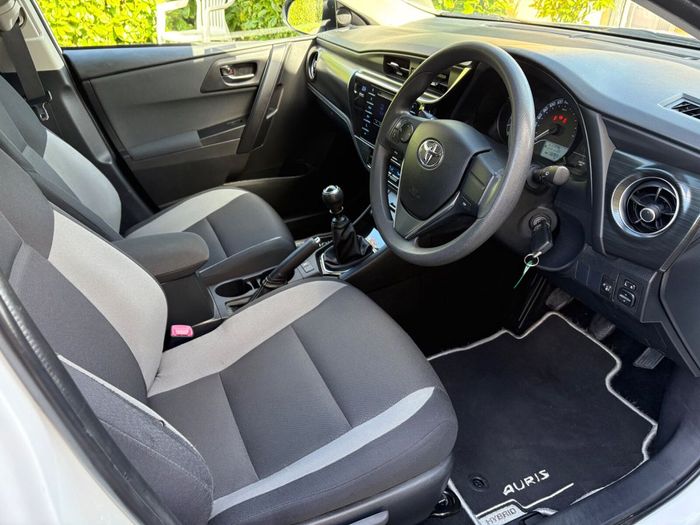 Toyota Auris 2016