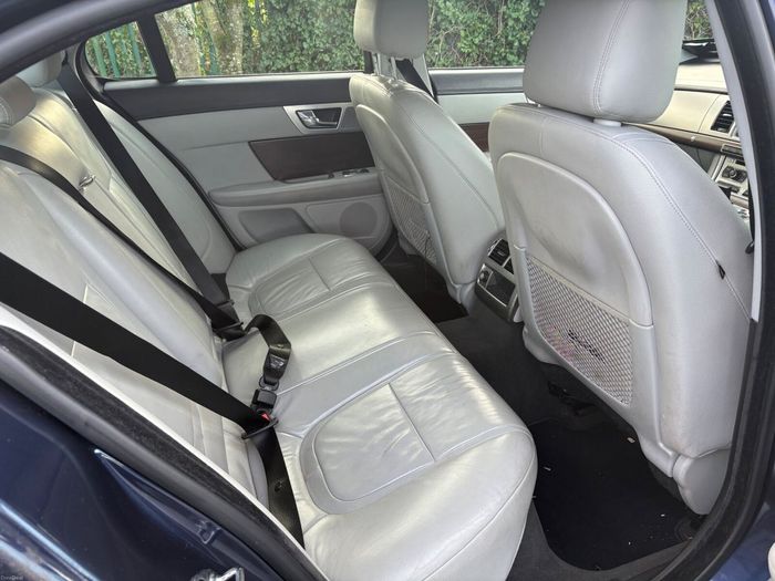 Jaguar XF 2014