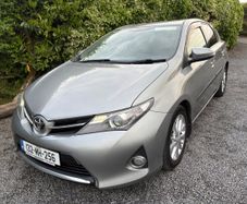 Toyota Auris 2013
