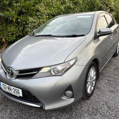 Toyota Auris 2013