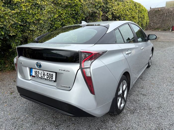 Toyota Prius 2016